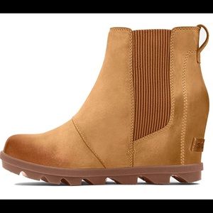 SOREL - Women’s Joan of Arctic Wedge II Chelsea, Leather Ankle Boot